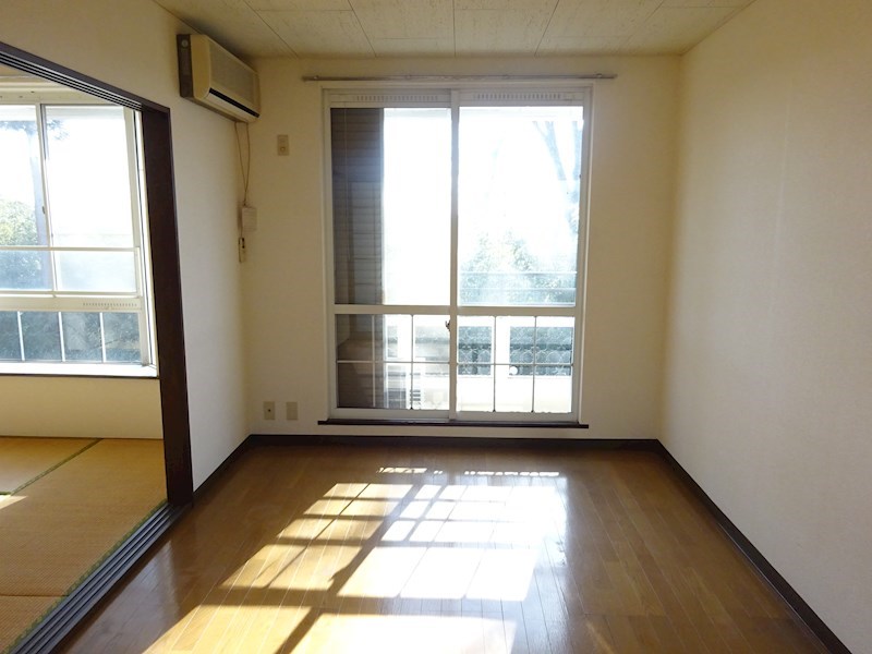 ハイツクレストコート リビング