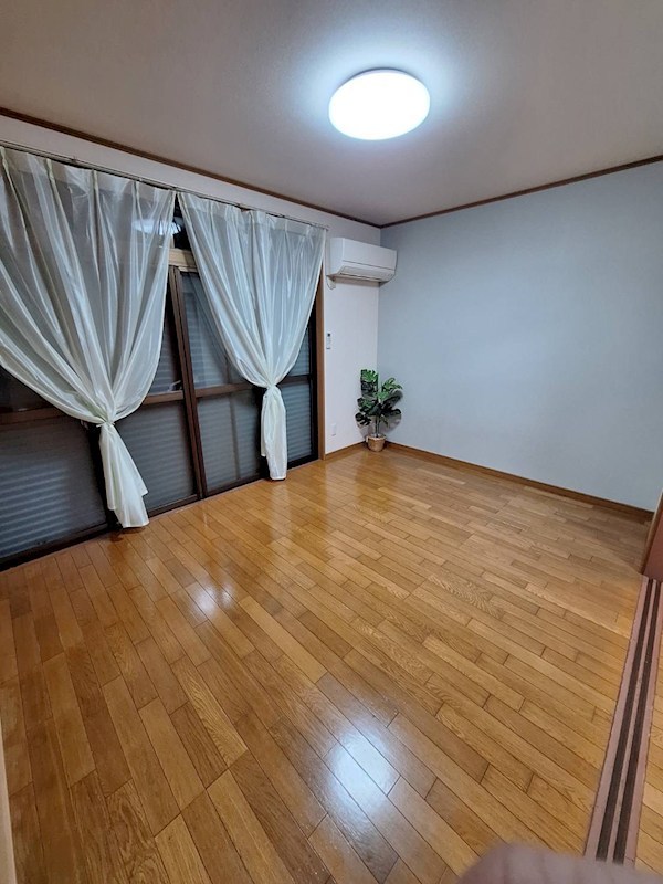 ヴィラ赤坂 リビング