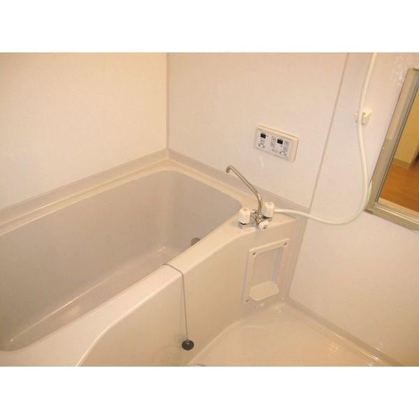 アニヴェルセル 風呂画像