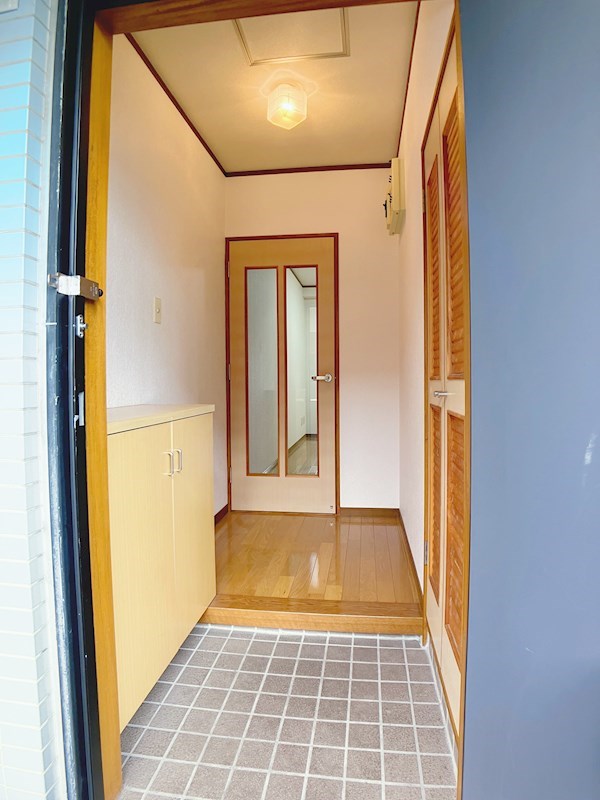 ブランルージュ元今泉 玄関