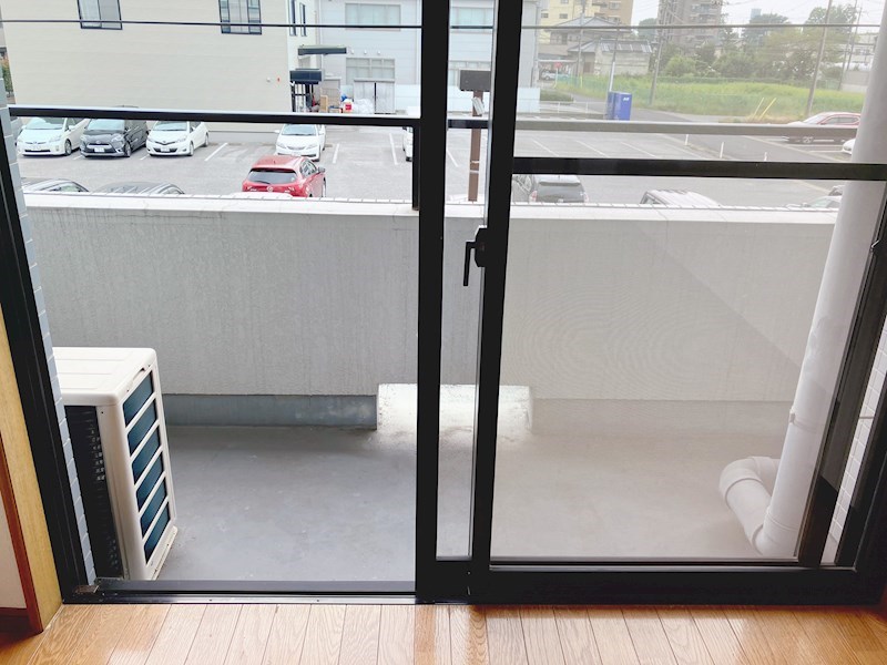 ブランルージュ元今泉 ベランダ