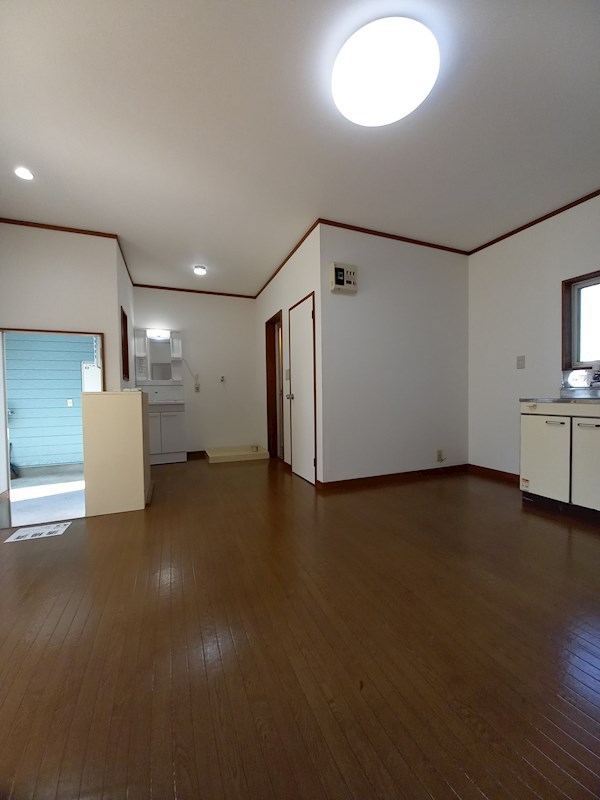 ホリディハイツ リビング