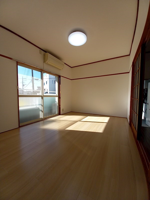 ホリディハイツ ベッドルーム