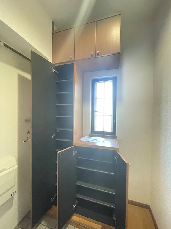 東ハイツ2 玄関