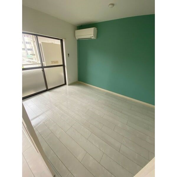 ブランクレスト ベッドルーム