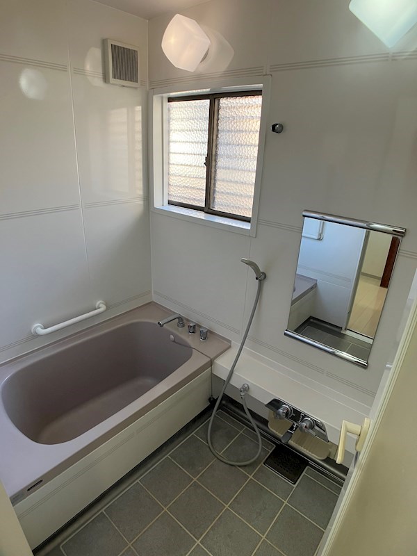 西大寛1丁目貸家 風呂画像