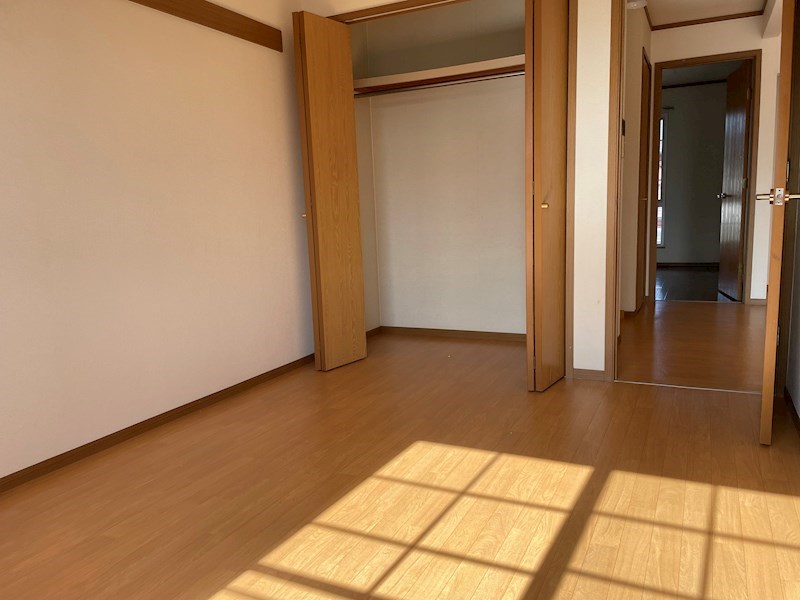 ビーサイドハイツB ベッドルーム