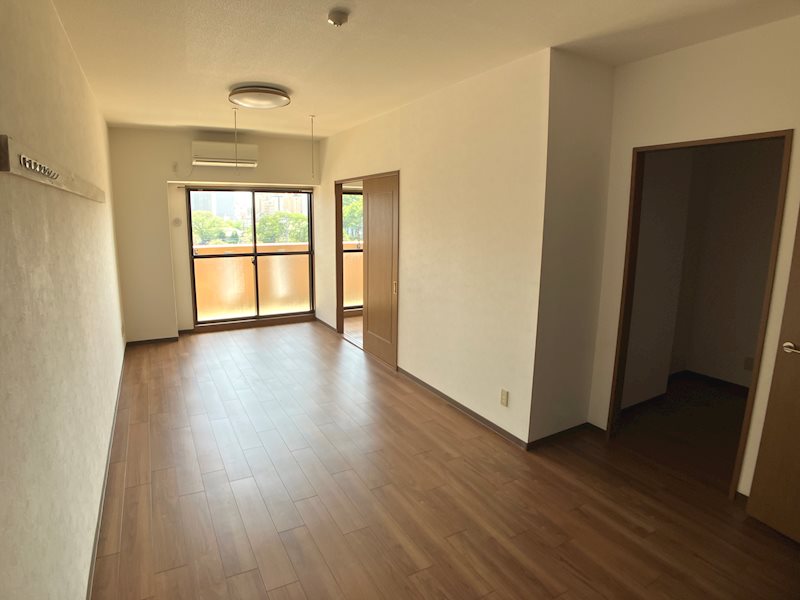 ネオニシキ リビング