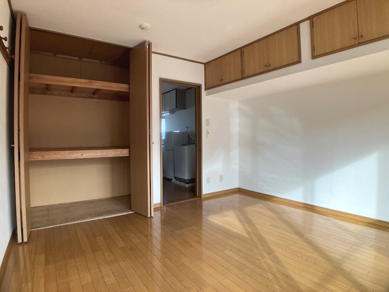 サンハイム ベッドルーム