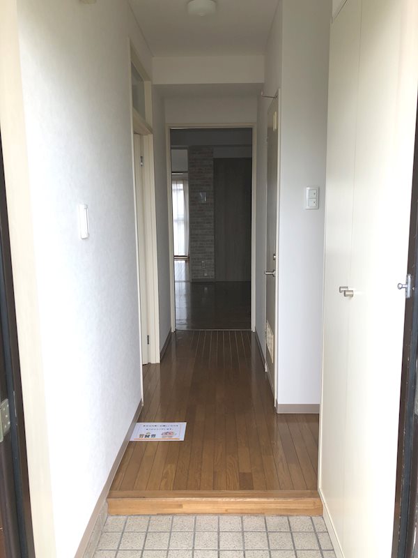 泉ヶ丘ハイツⅡ 玄関