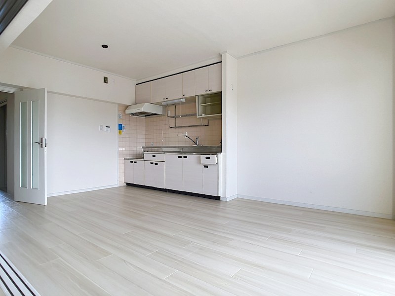 カーサ・エルドラード リビング