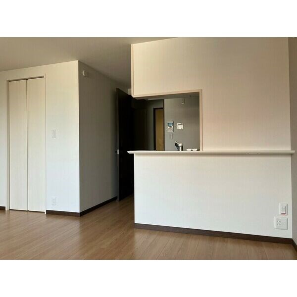 ジャヌー元今泉 リビング