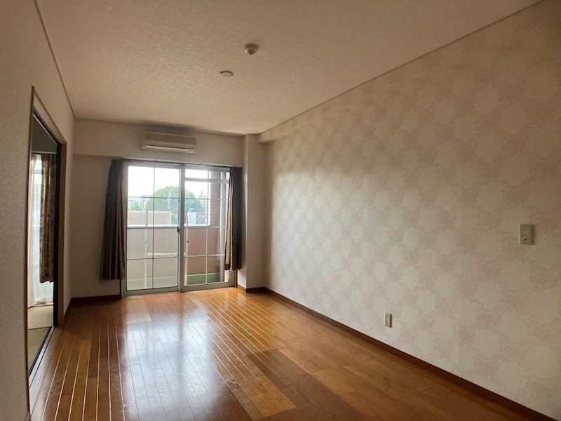 ケルムスコットコート リビング