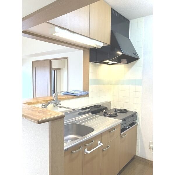 サン=テグジュビル キッチン