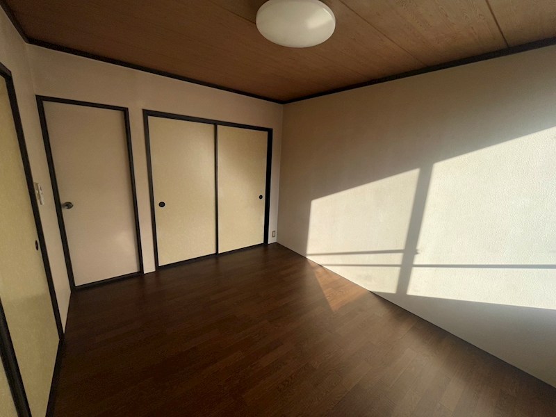 山中マンションA ベッドルーム