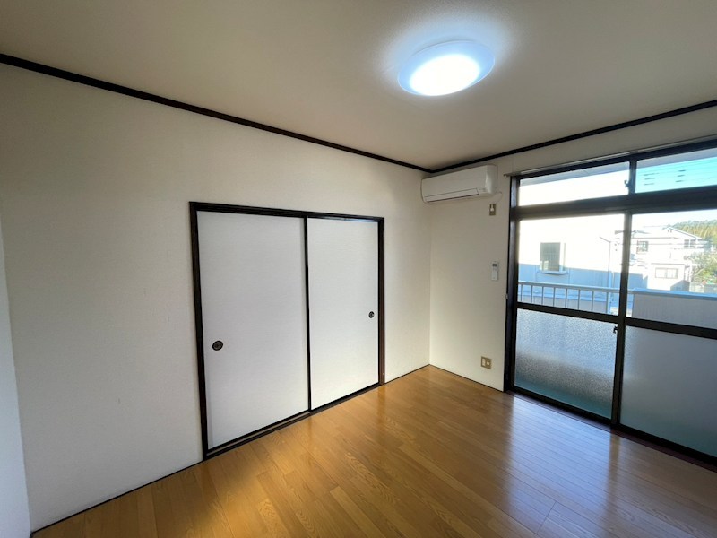 ハイツ山中 リビング