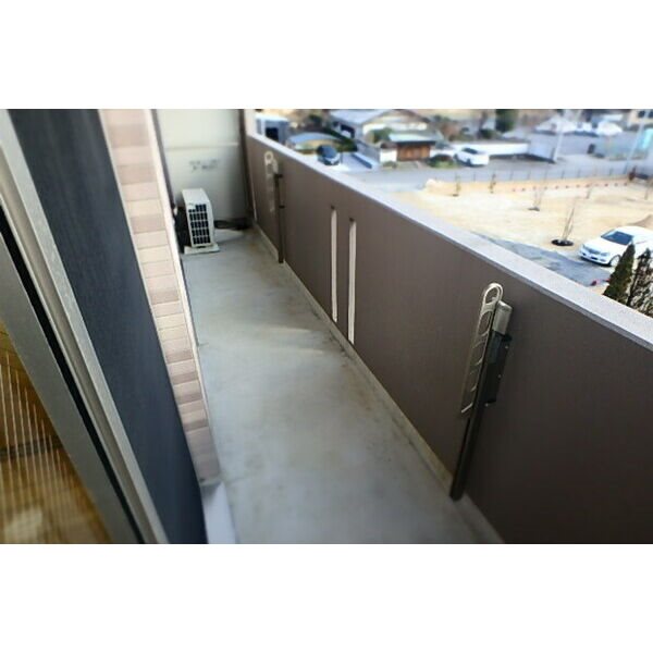 ソル・レヴァンテⅠ ベランダ