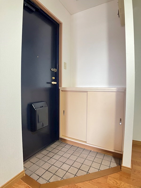 メッツさくら 玄関