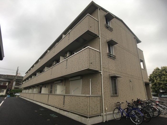 グロース小山 206号室 外観