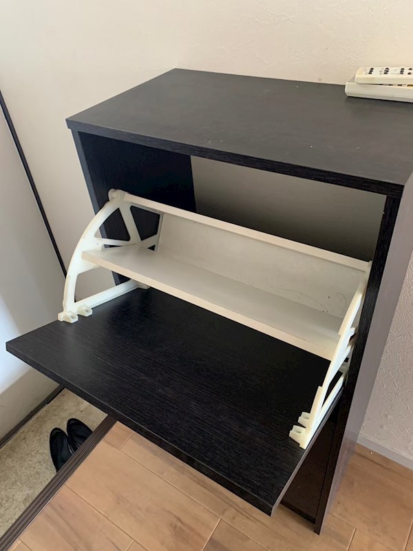 ビレッジ旭ヶ丘 玄関