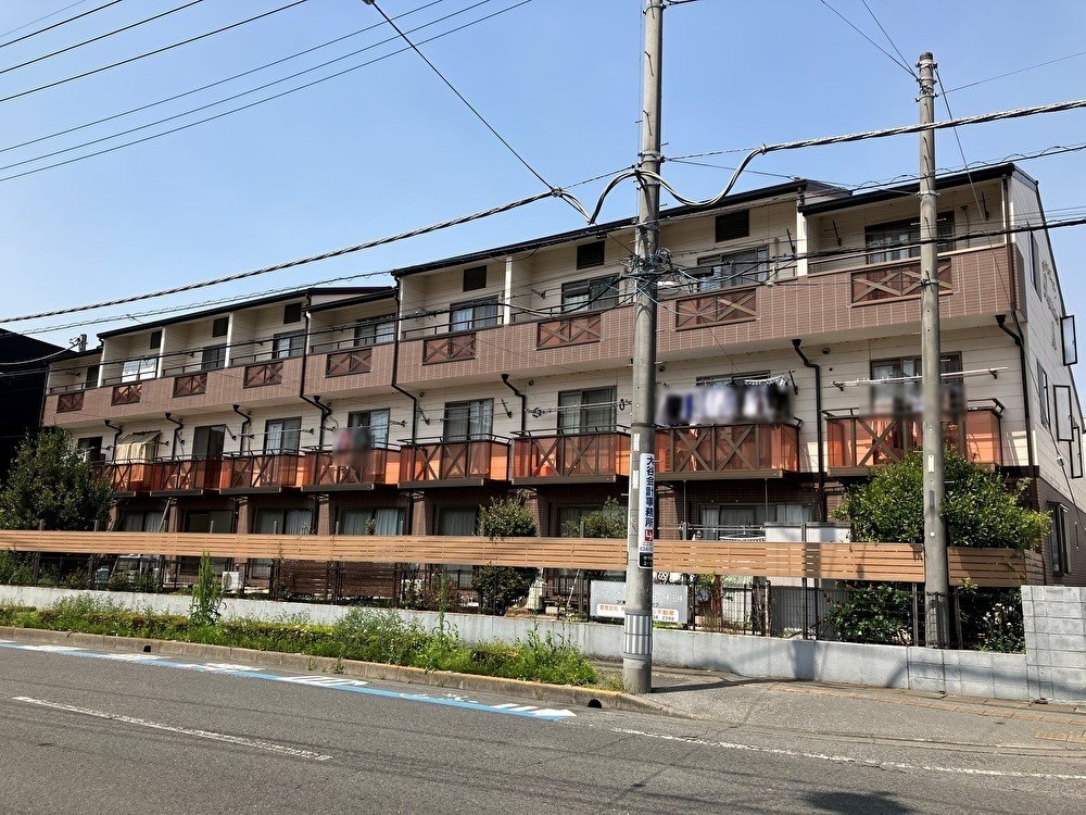 ロイヤルガーデン B-6号室 外観