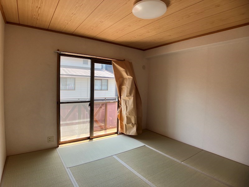 ロイヤルガーデン ベッドルーム