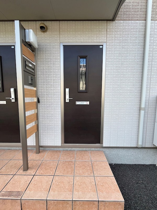 K＆Mテクノ B 玄関