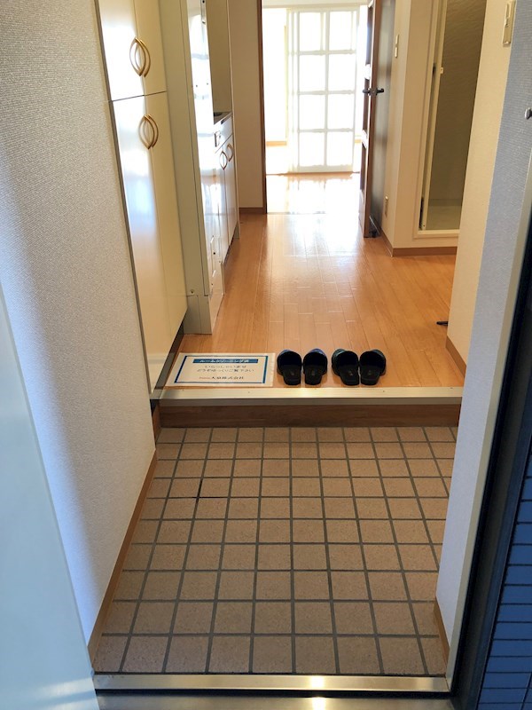 プレステージ宇都宮 玄関