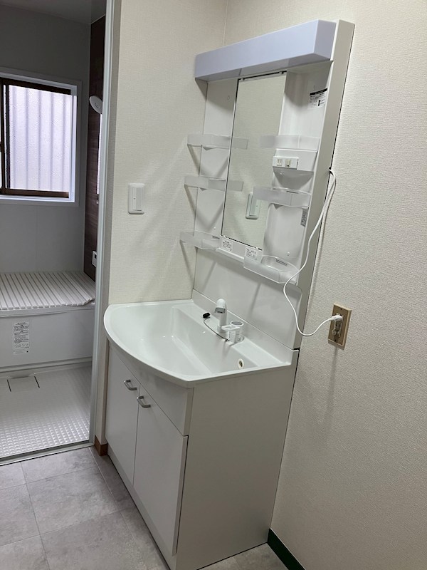 古河市小堤戸建 玄関