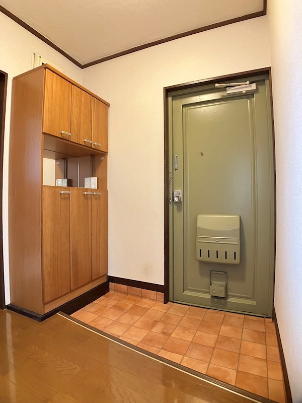 赤羽ハイツ2号棟 玄関