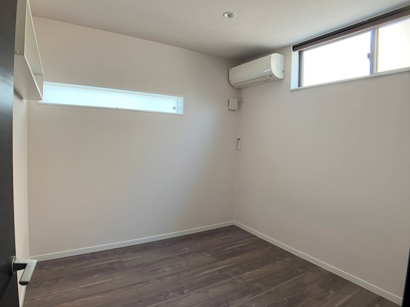 メゾン・ド・サローネ ベッドルーム