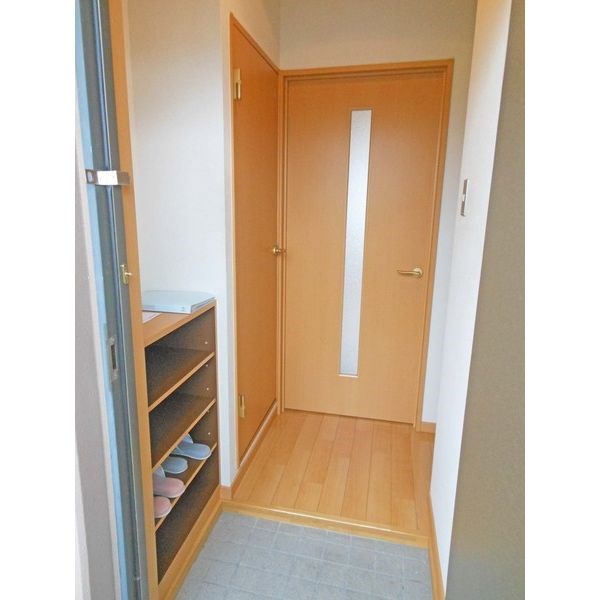 グランピア 玄関