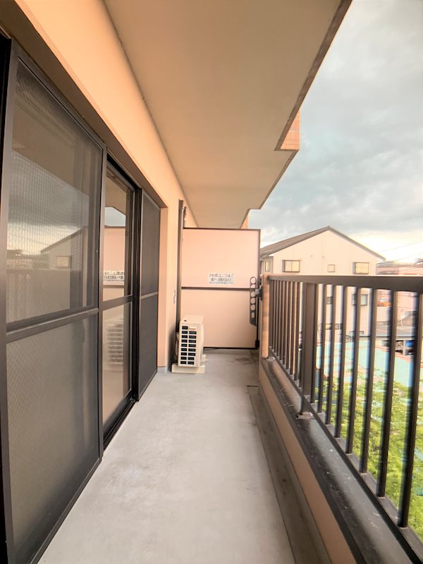 メゾンソレール ベランダ