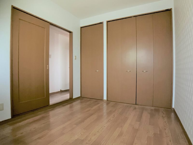 メゾンソレール ベッドルーム