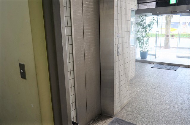 高智穂ビル リビング