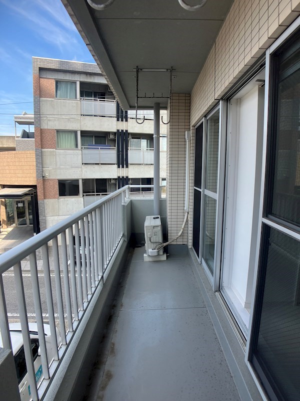 ROSE TOWER 元今泉 ベランダ