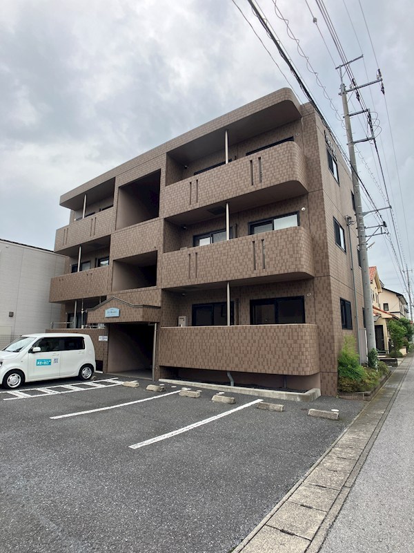 エル・ブランシェⅠ  301号室 外観