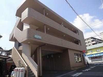 ピコ・ファミーユ  301号室 外観