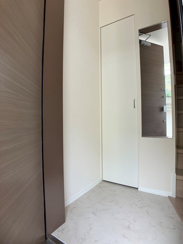 Hale　O　Kukuna 玄関