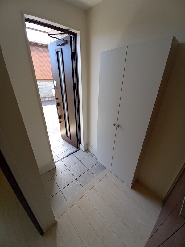 サニーハイツ 玄関