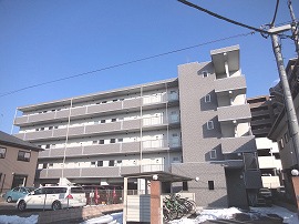 シャングリラ今泉  203号室 外観