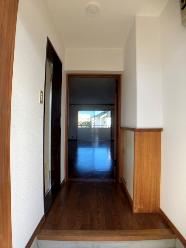 プラチナパレス宇都宮 玄関