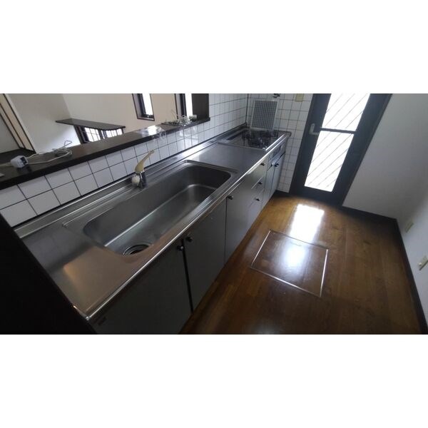 立伏町一戸建 キッチン