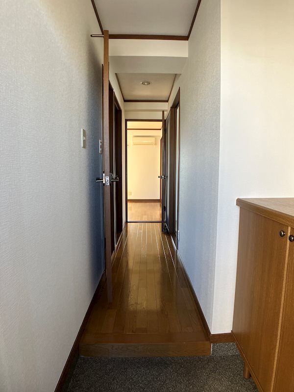 江戸屋ハイツ 玄関