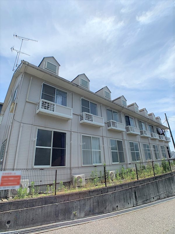 CENTURION 107号室 外観