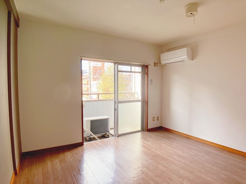 エクセレントハイツ ベッドルーム