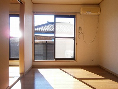 ニューメモハイツ リビング