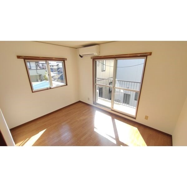 兵庫塚貸家 ベッドルーム