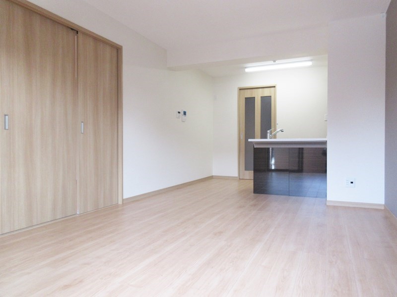 グレイスコート岡台 リビング