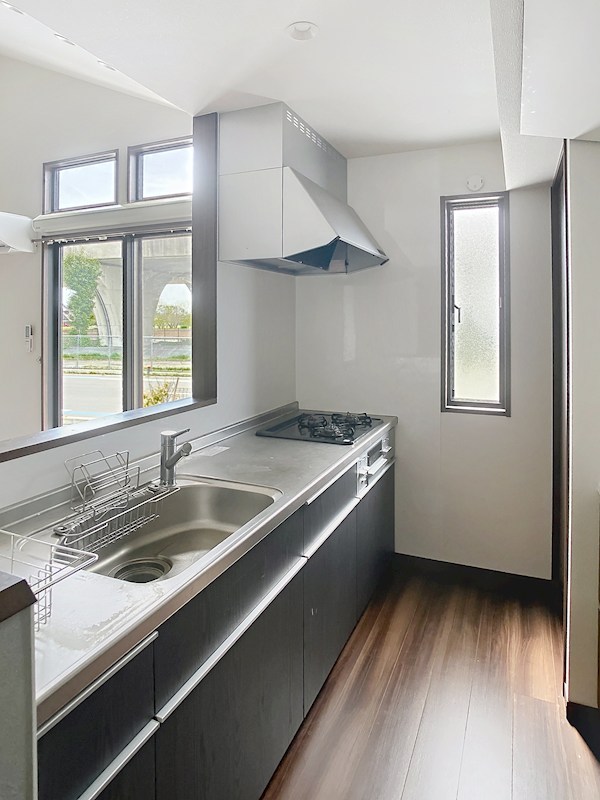 ルクラ・リリーバーベナ キッチン